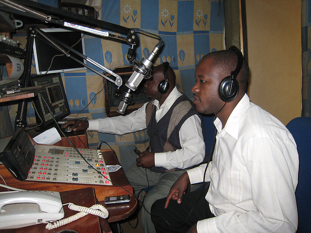 Pamoja FM in Kibera
